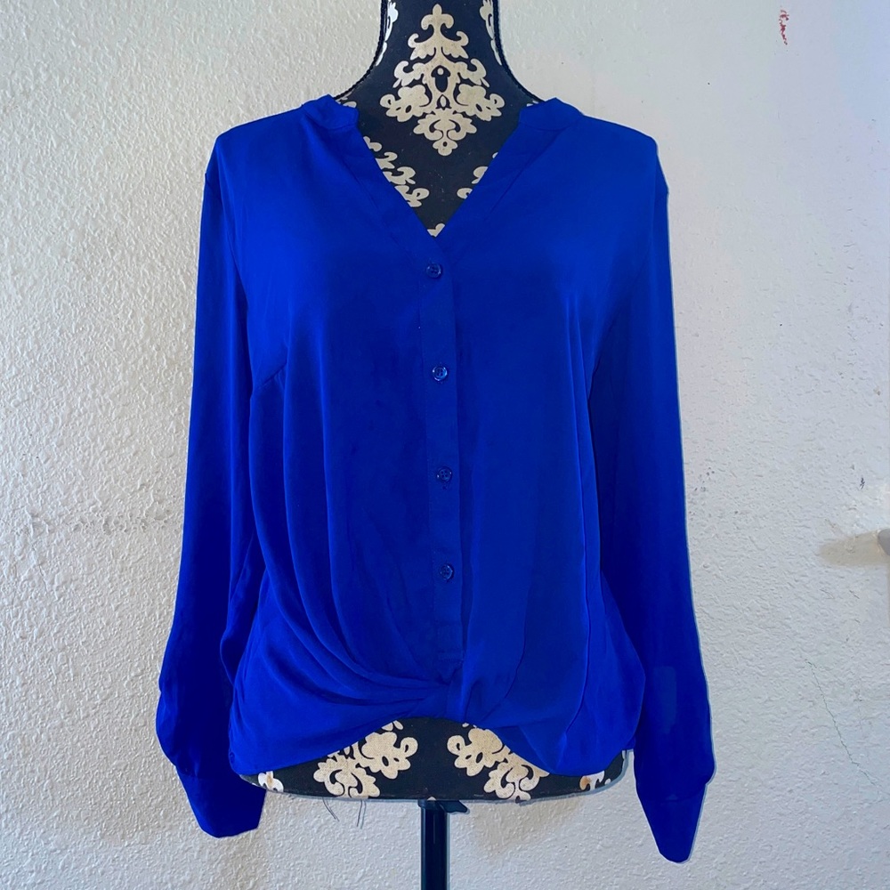 Internacional concept knot front sapphire blue blouse size M